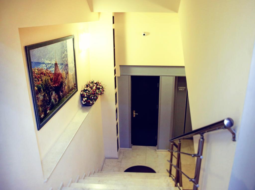 Rondo Hotel Tbilisi Exterior photo